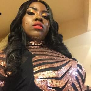 Meet your Posher, Erika